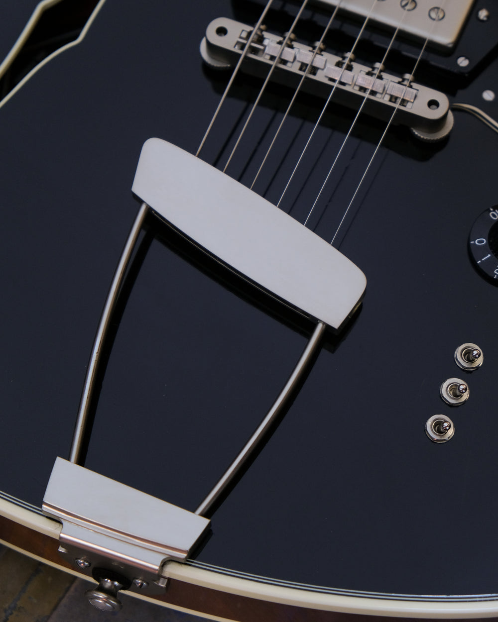 Piano Black