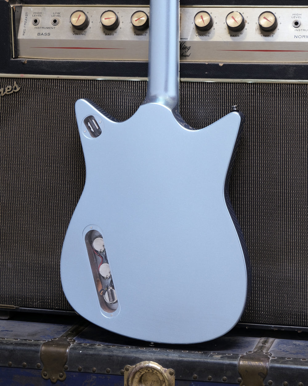 Ice Blue Metallic